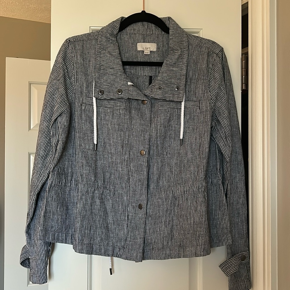 NWOT Loft women’s lightweight utility jacket